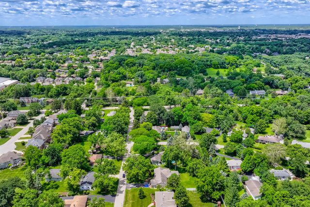 8035 Wolf Road, La Grange, IL 60525