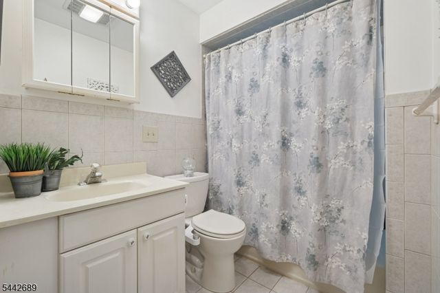 158 Maple St, New Providence Boro, NJ 07974