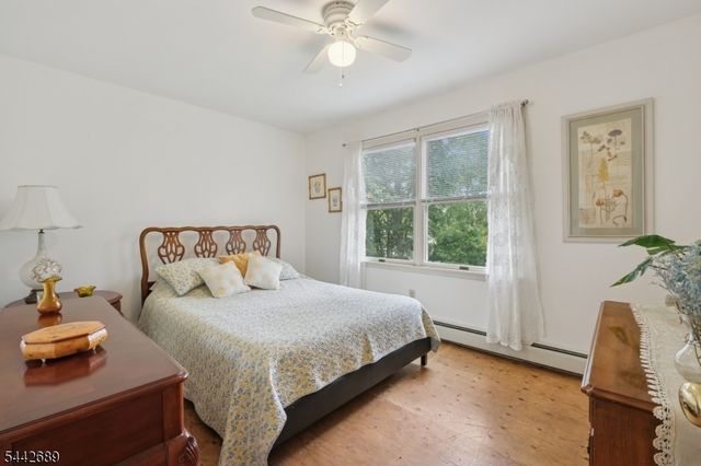 158 Maple St, New Providence Boro, NJ 07974