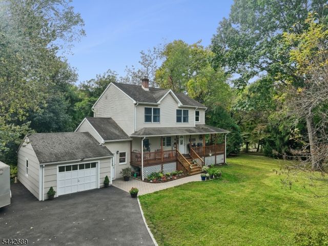 158 Maple St, New Providence Boro, NJ 07974