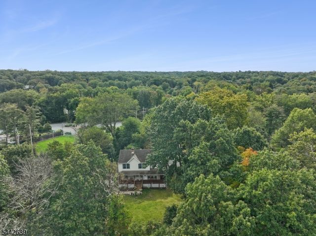 158 Maple St, New Providence Boro, NJ 07974
