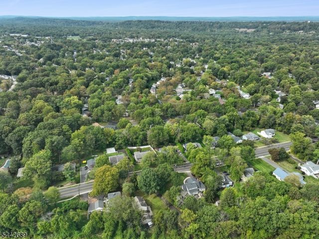 158 Maple St, New Providence Boro, NJ 07974