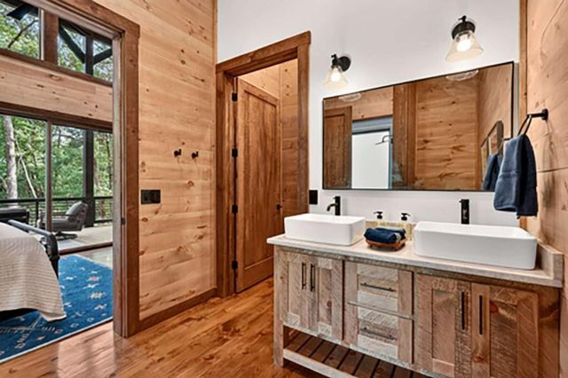255 Sunrock Mountain Road, Blue Ridge, GA 30513
