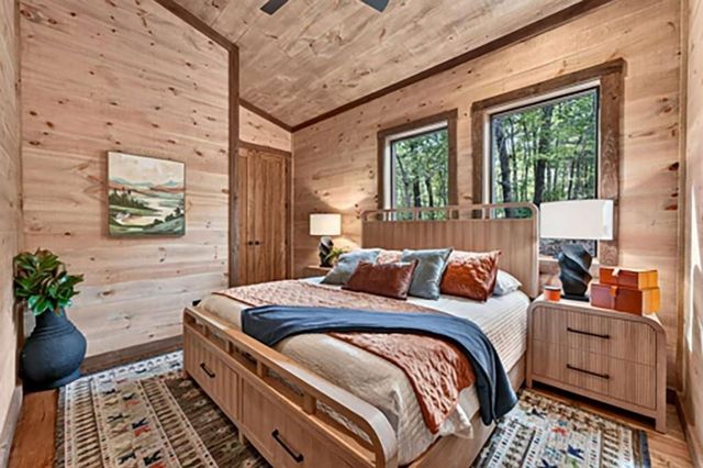 255 Sunrock Mountain Road, Blue Ridge, GA 30513