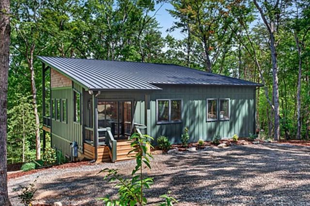 255 Sunrock Mountain Road, Blue Ridge, GA 30513