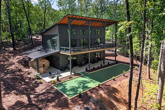 255 Sunrock Mountain Road, Blue Ridge, GA 30513