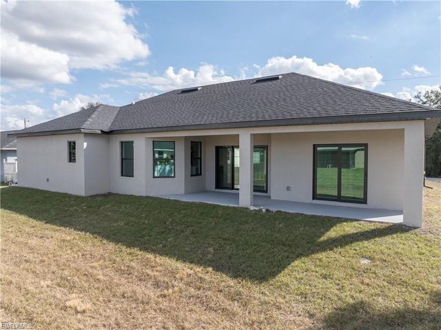3728 9th ST W, Lehigh Acres, FL 33971