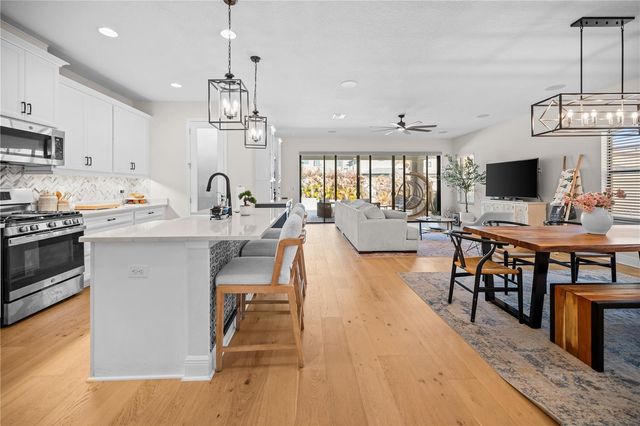 12445 HORSESHOE BEND DRIVE, Lithia, FL 33547