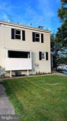 5212 DOVER PL, Alexandria, VA 22311