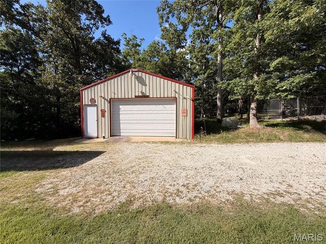 719 White Dogwood Court, St Clair, MO 63077