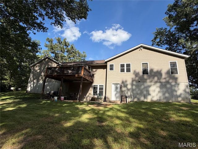 719 White Dogwood Court, St Clair, MO 63077