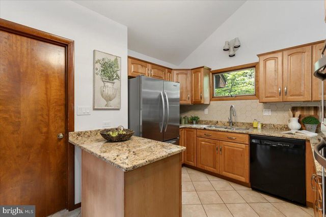 12212 WOODLARK CT, Manassas, VA 20112