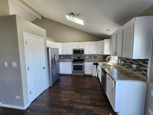 5244 Bentgrass Avenue, Richton Park, IL 60471