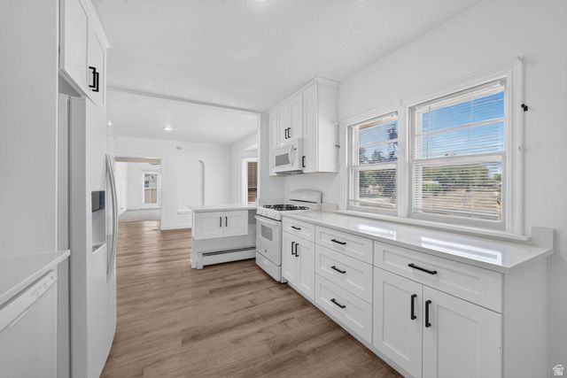 220 E GREENWOOD AVE, Midvale, UT 84047
