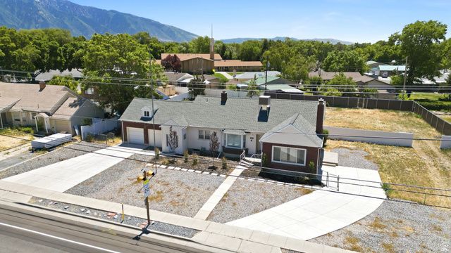 220 E GREENWOOD AVE, Midvale, UT 84047