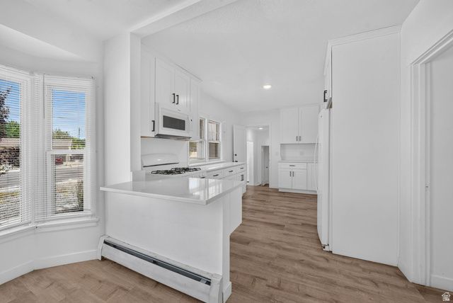 220 E GREENWOOD AVE, Midvale, UT 84047