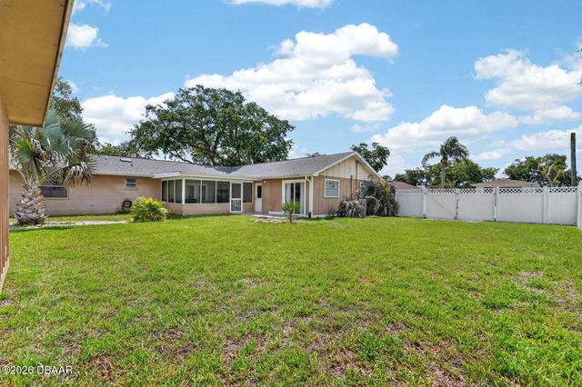 772 N Beach Street, Ormond Beach, FL 32174