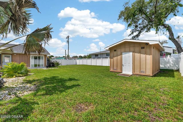 772 N Beach Street, Ormond Beach, FL 32174