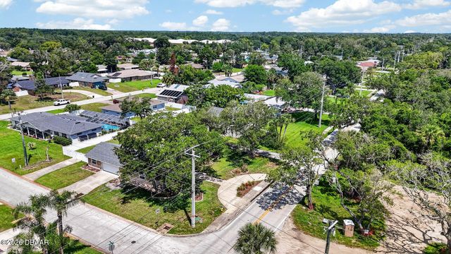 772 N Beach Street, Ormond Beach, FL 32174