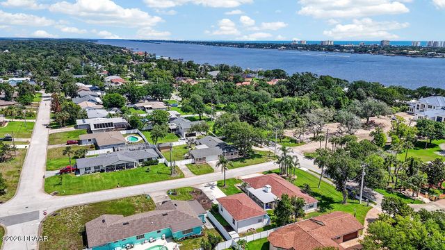772 N Beach Street, Ormond Beach, FL 32174