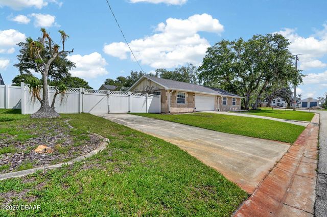 772 N Beach Street, Ormond Beach, FL 32174