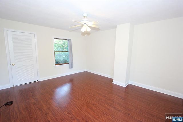 181 Midland Avenue 2, Paramus, NJ 07652