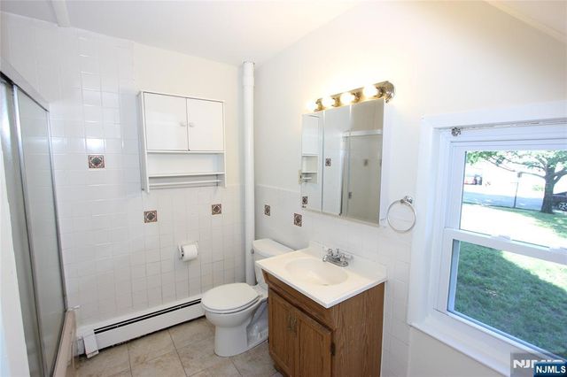 181 Midland Avenue 2, Paramus, NJ 07652