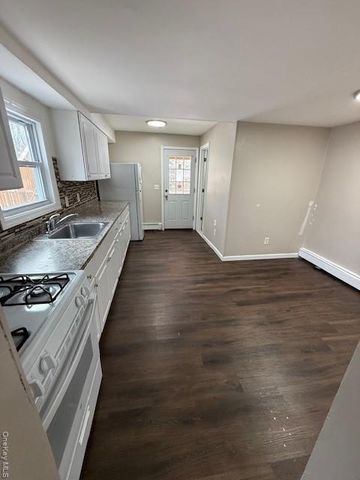 62 Wheeler Road 1North, Central Islip, NY 11722