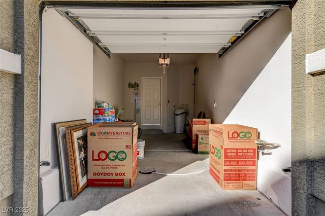 4660 Ridgeley Avenue 101, North Las Vegas, NV 89084