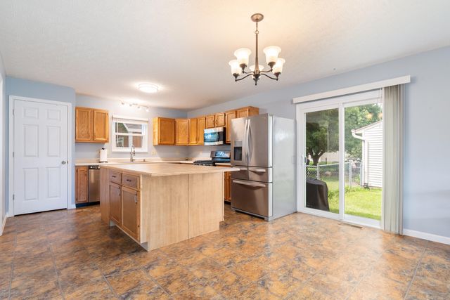 3202 Campaign Drive, Hebron, KY 41048
