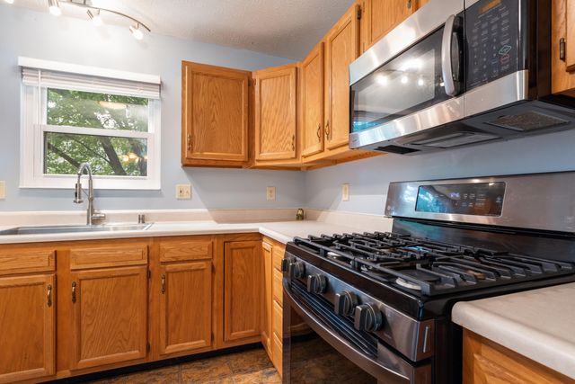 3202 Campaign Drive, Hebron, KY 41048
