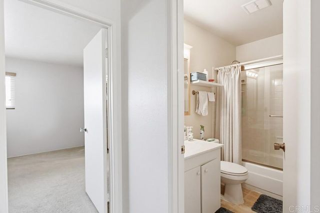 7861 Rancho Fanita Drive B, Santee, CA 92071