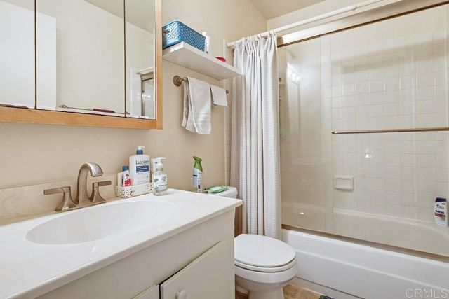 7861 Rancho Fanita Drive B, Santee, CA 92071