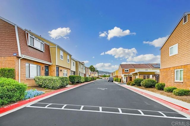 7861 Rancho Fanita Drive B, Santee, CA 92071