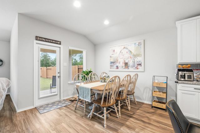 2219 Silver Dove Lane, Conroe, TX 77301