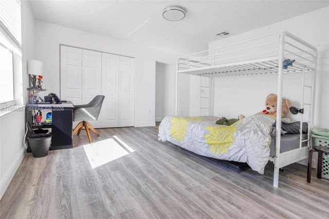 2023 NW 141st Ave, Pembroke Pines, FL 33028