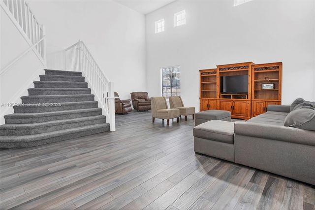 2023 NW 141st Ave, Pembroke Pines, FL 33028