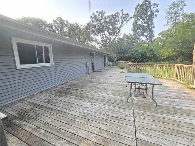 N3379 COUNTY ROAD V, Hancock, WI 54943