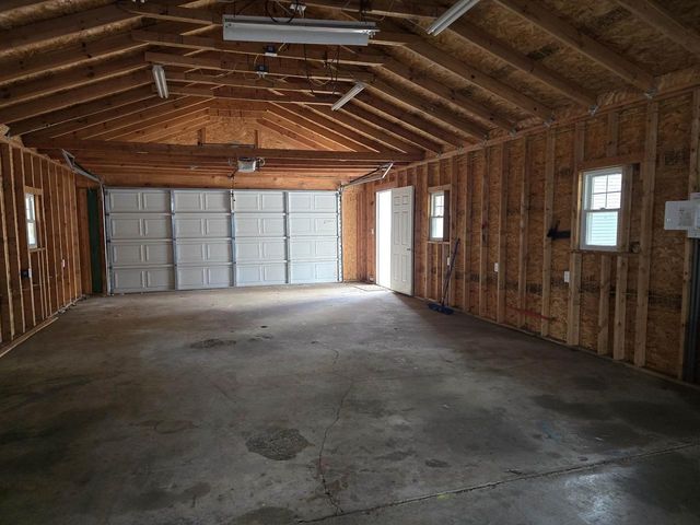 N3379 COUNTY ROAD V, Hancock, WI 54943