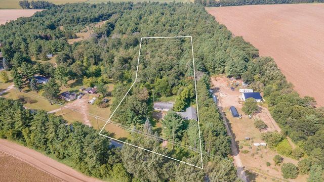 N3379 COUNTY ROAD V, Hancock, WI 54943