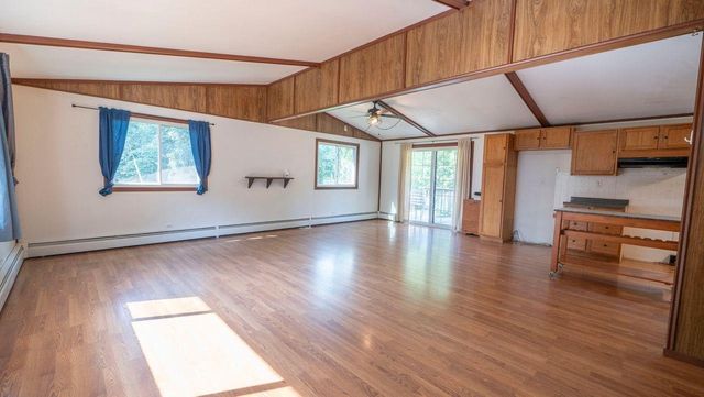 N3379 COUNTY ROAD V, Hancock, WI 54943