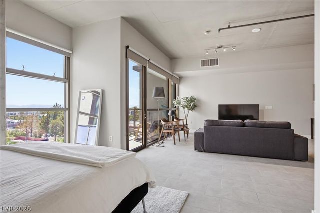 353 East Bonneville Avenue 630, Las Vegas, NV 89101