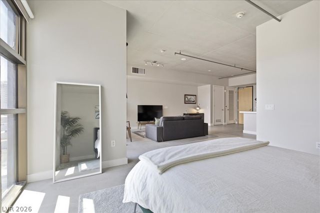 353 East Bonneville Avenue 630, Las Vegas, NV 89101