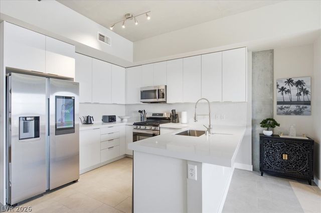353 East Bonneville Avenue 630, Las Vegas, NV 89101