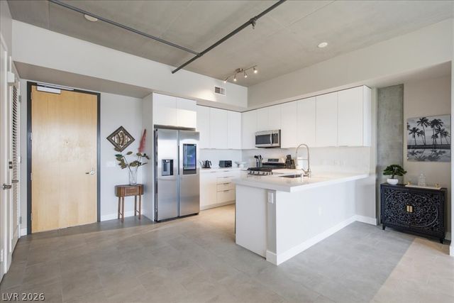 353 East Bonneville Avenue 630, Las Vegas, NV 89101