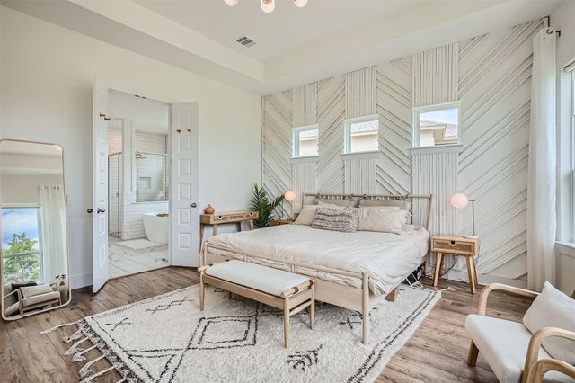 19444 Serenity LN, Lago Vista, TX 78645