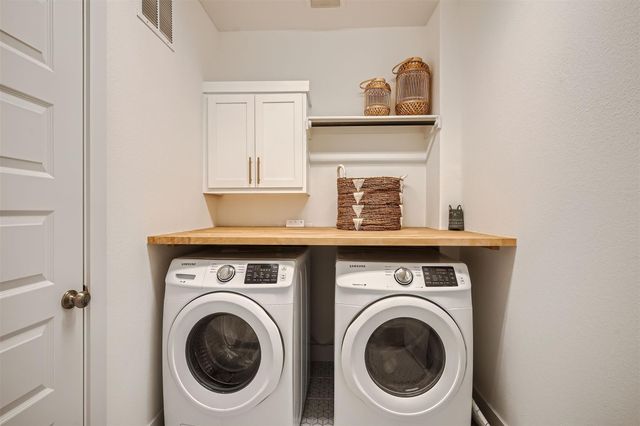 19444 Serenity LN, Lago Vista, TX 78645