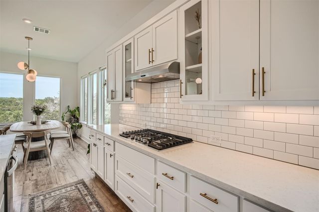 19444 Serenity LN, Lago Vista, TX 78645