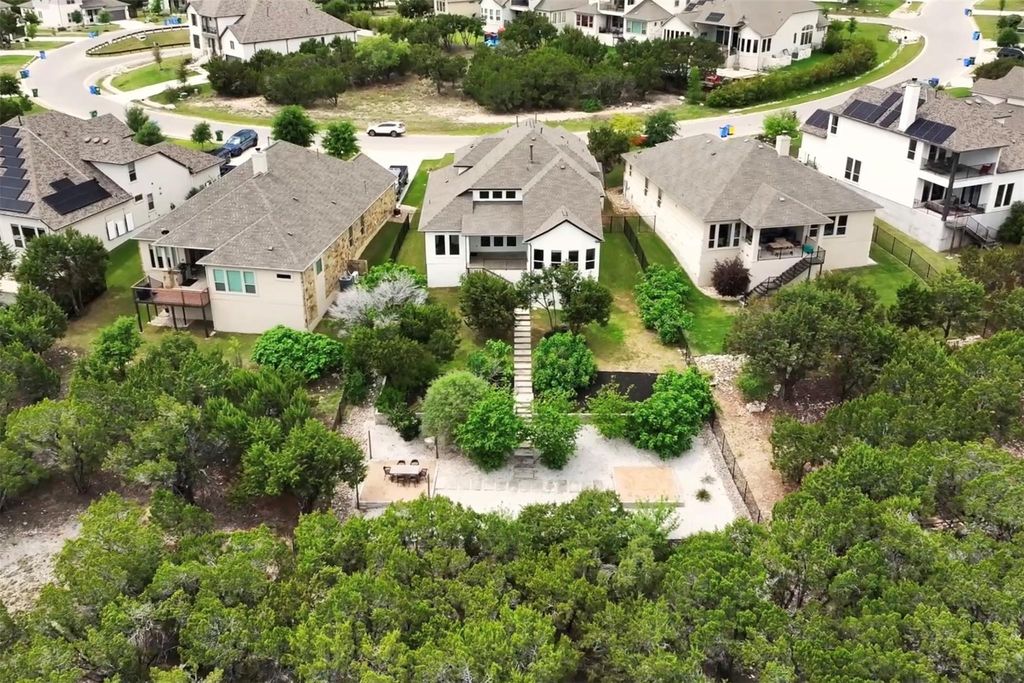 19444 Serenity LN, Lago Vista, TX 78645