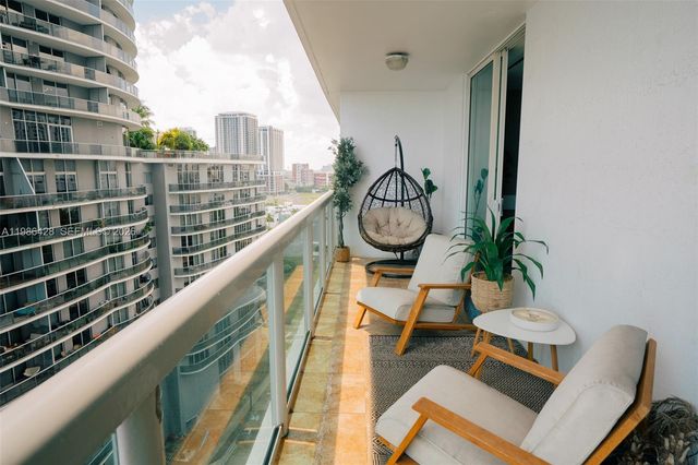 1800 N Bayshore Dr 1412, Miami, FL 33132